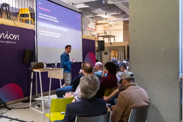 David Seibert präsentiert Team-Enablement mit Claude Code